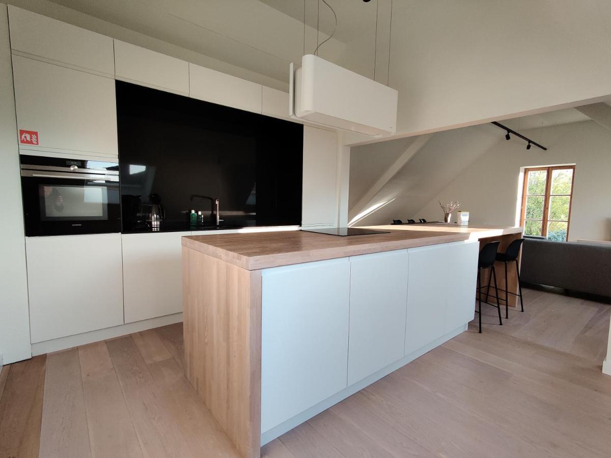 Beautiful 3-Bedroom - 3-Bathroom Appartment Pendula Брюгге Экстерьер фото